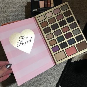 Too Faced Best Year Ever 2018 palette